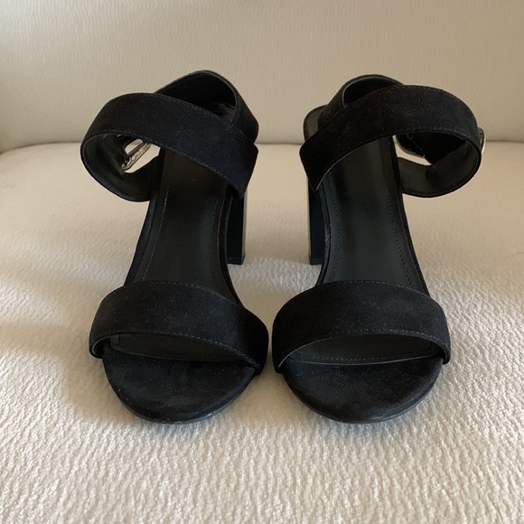 H&M silver buckle chunky heels - Picture 4 of 5